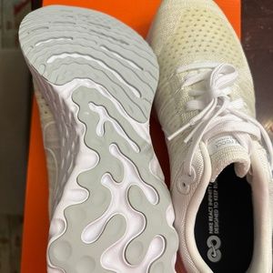 Nike React Infinity Run FX 2